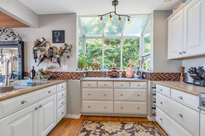 14810 Prospect Avenue, White Rock, photo 8