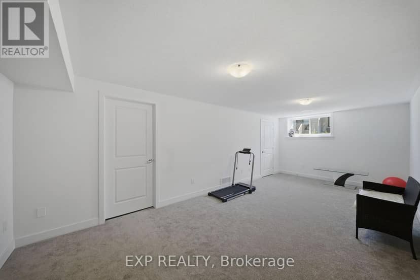 57 Robusta Lane — photo 24 of 28