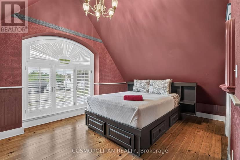 1426 Niagara Stone Road — photo 30 of 40