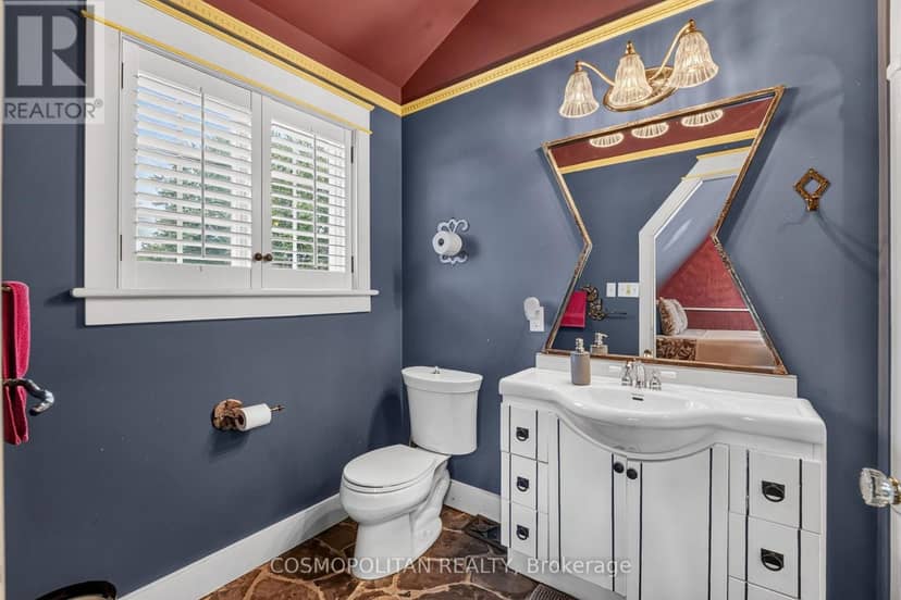 1426 Niagara Stone Road — photo 31 of 40