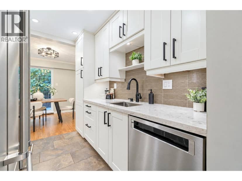 403 555 W 28TH STREET, North Vancouver, photo 7