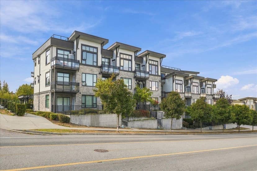 309 9983 E BARNSTON DRIVE, Surrey