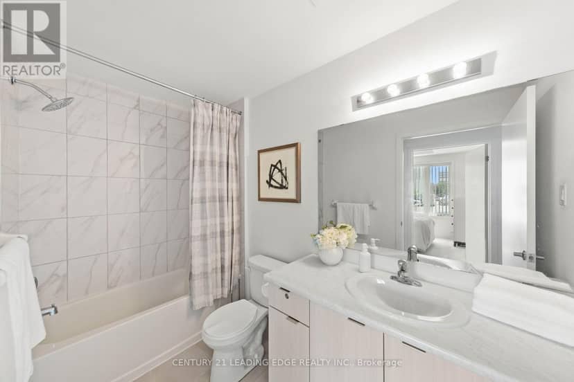 207 - 20 Orchid Place Drive — photo 14 of 40