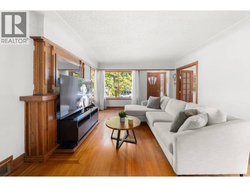 2554 Adanac Street, Vancouver, photo 5