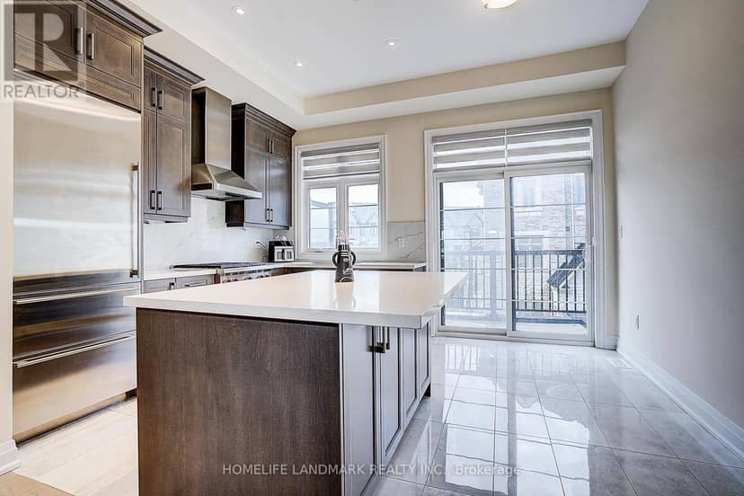 4263 Major Mackenzie Drive E — photo 19 of 40