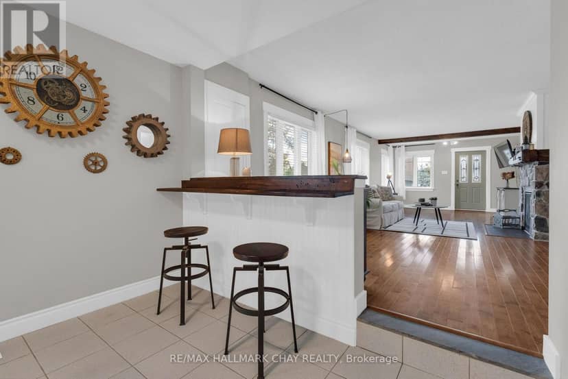 47 Lakeside Drive — photo 10 of 38