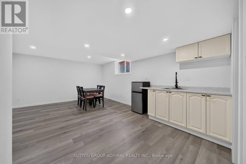 34 Balmoral Place — photo 29 of 40