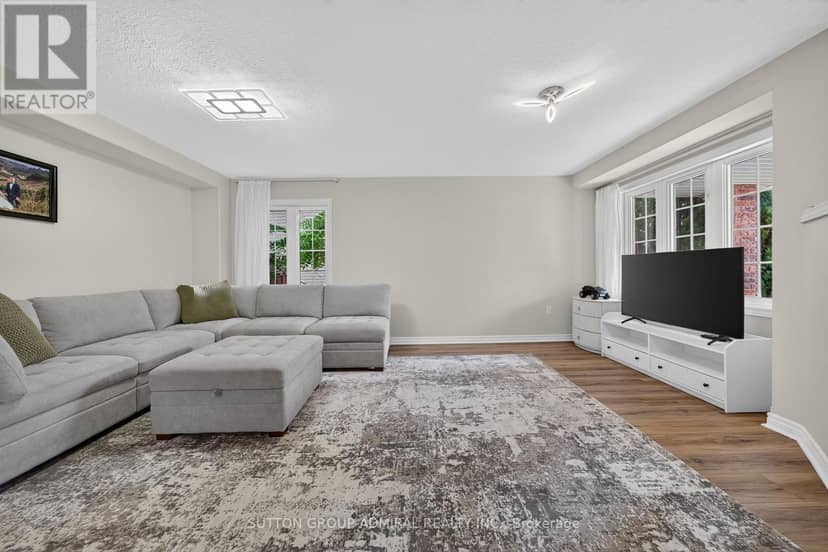 34 Balmoral Place — photo 9 of 40