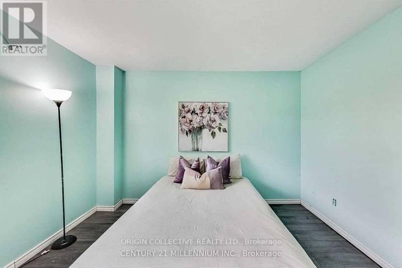 20 Hainford St #19 — photo 10 of 19