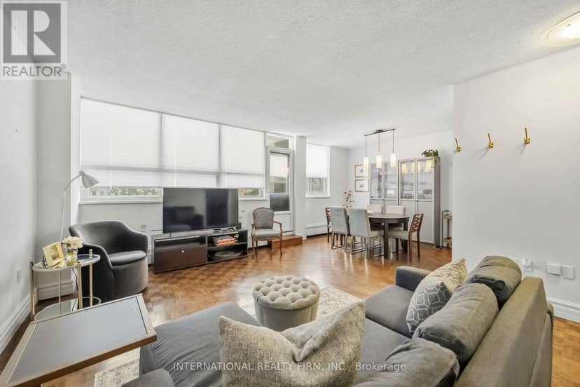 101 - 151 La Rose Avenue E, Toronto
