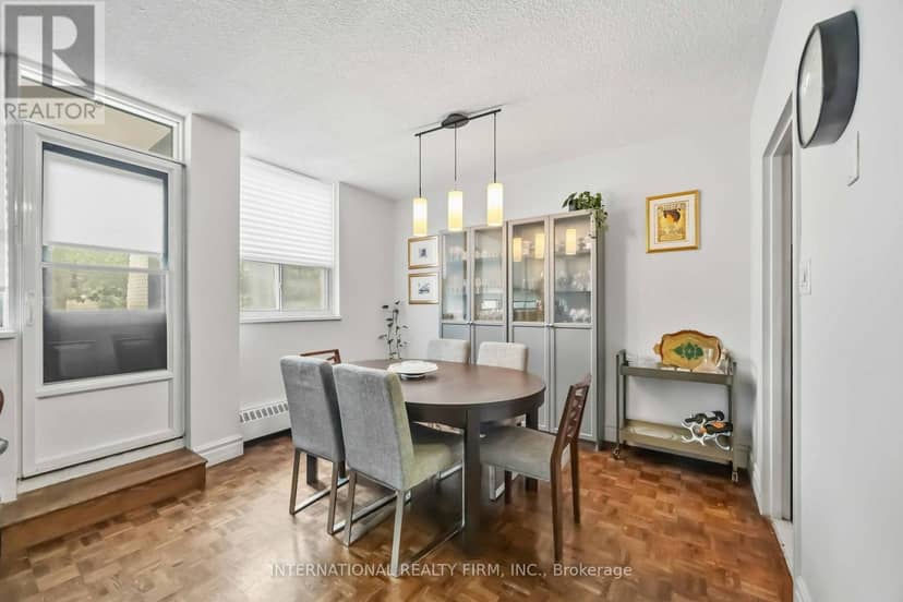 101 - 151 La Rose Avenue E, Toronto, photo 4