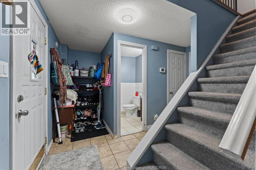 10358 Shenandoah — photo 4 of 34