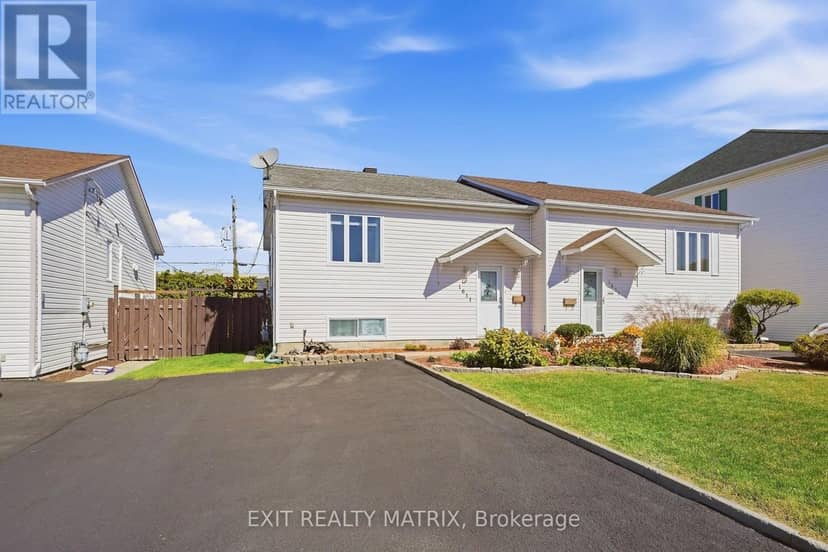 1631 Lansdowne Street — photo 2 of 37