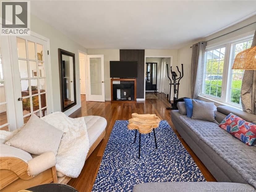 330 Westmount Boulevard — photo 6 of 40