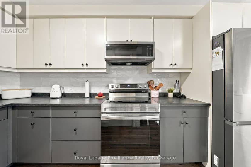 378 Anne Street — photo 34 of 40