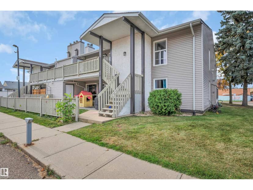 15017 26 ST NW, Edmonton, photo 2