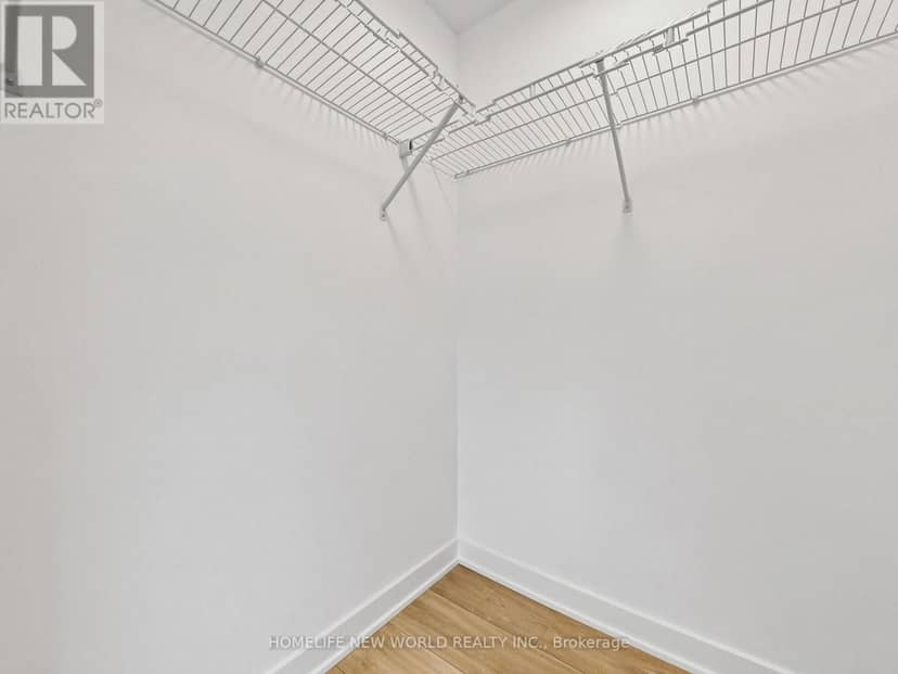 1839 - 135 Lower Sherbourne Street — photo 11 of 17