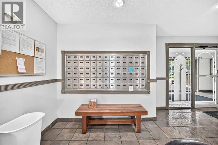 1P, 525 56 Avenue SW, Calgary, photo 3