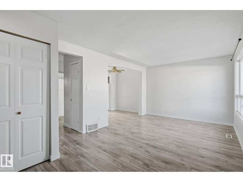 164 Dickinsfield Co NW, Edmonton, photo 7