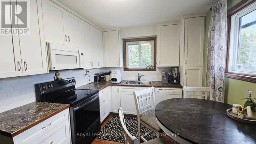 295 Cowan Street, Thunder Bay, photo 5
