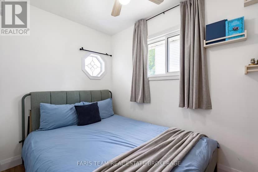1066 Wood Street — photo 14 of 34
