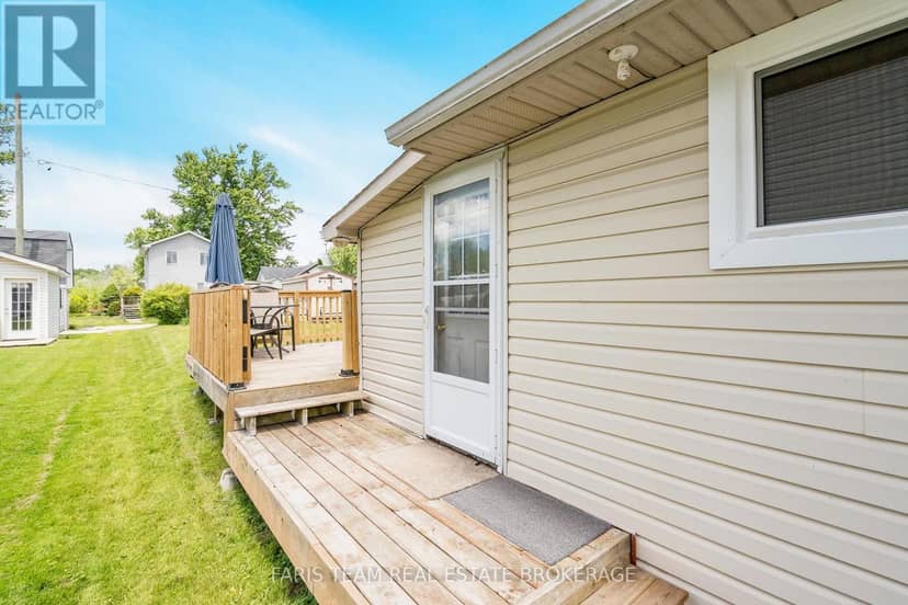1066 Wood Street — photo 19 of 34