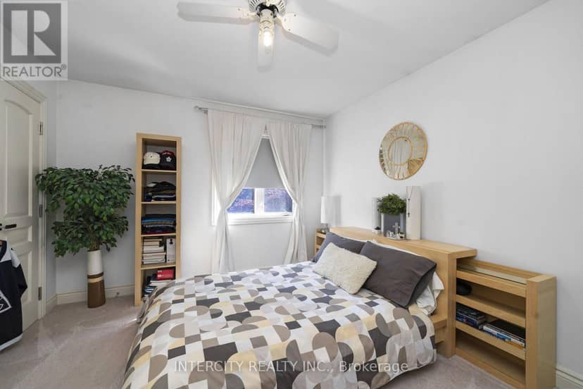 59 Kimber Crescent — photo 28 of 40