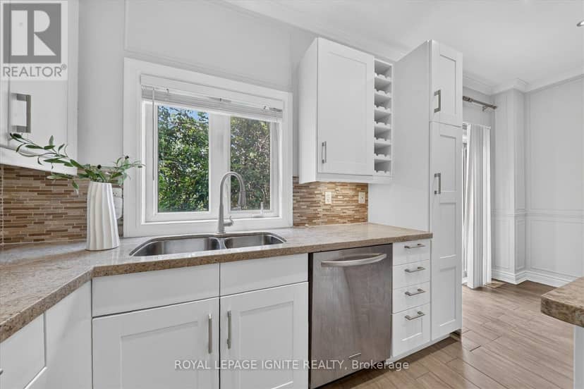 9 - 8032 Kipling Avenue — photo 18 of 40