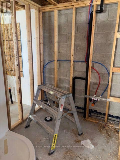 25 Meadow Wood Court — photo 16 of 25