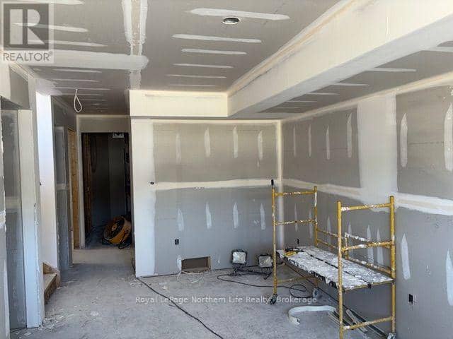 27 Meadow Wood Court — photo 29 of 35