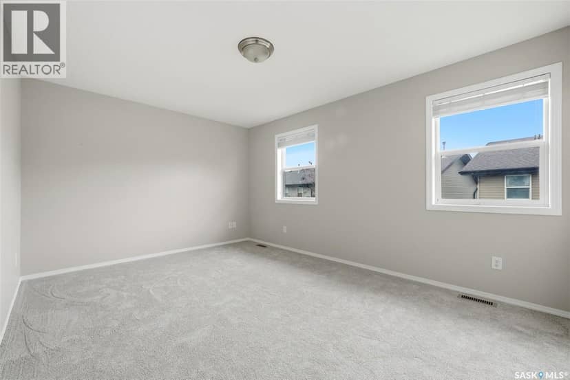 87 4500 Child AVENUE — photo 16 of 25