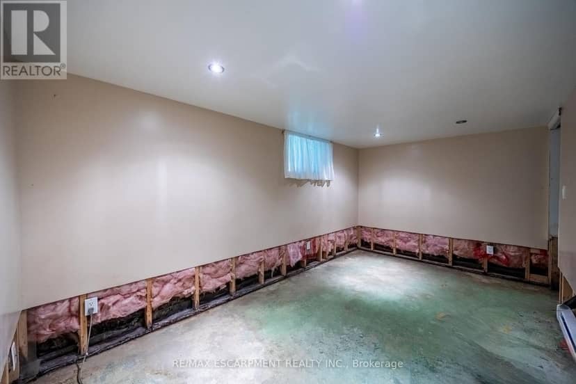 14 Carrick Street — photo 15 of 36