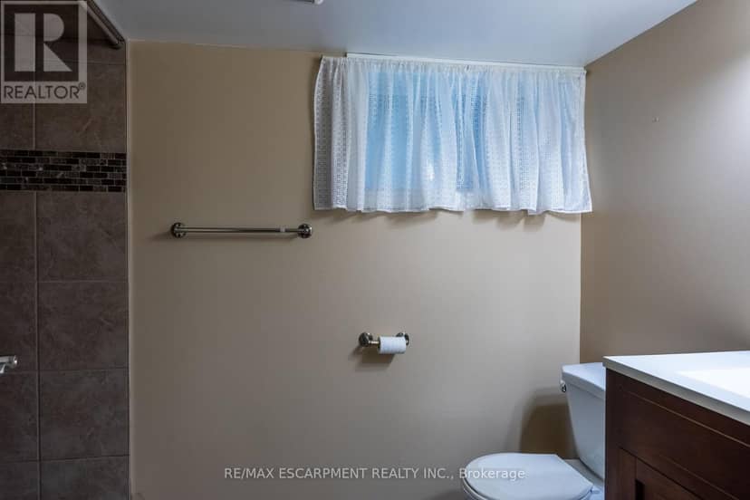 14 Carrick Street — photo 22 of 36