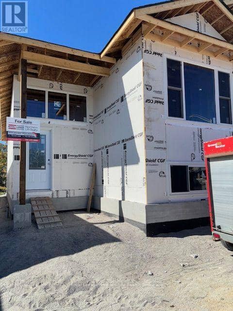 5 Meadow Wood Court — photo 1 of 13