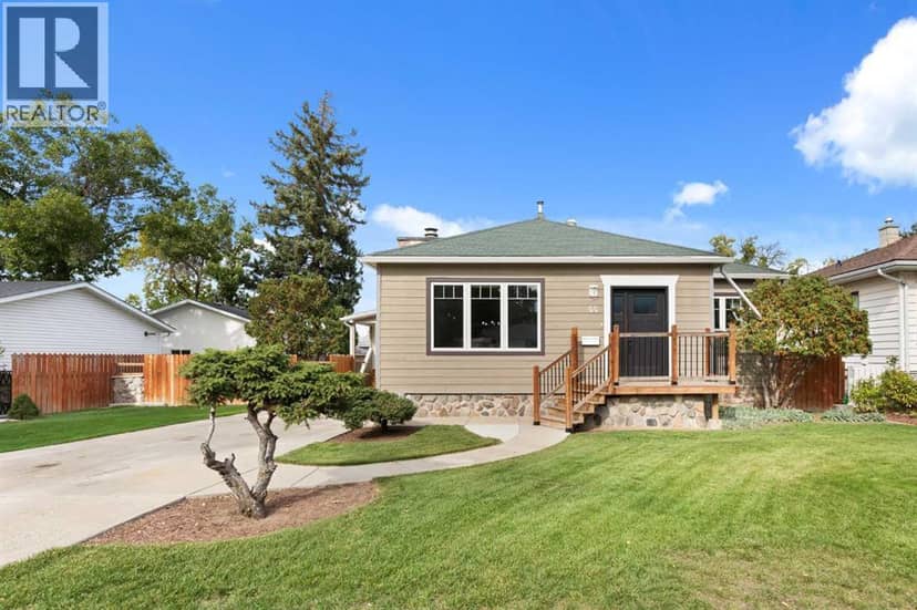 44 8 Street NE, Medicine Hat, photo 2