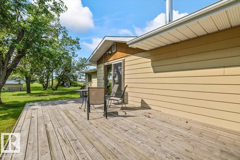 22507 Twp Road 564 — photo 35 of 40