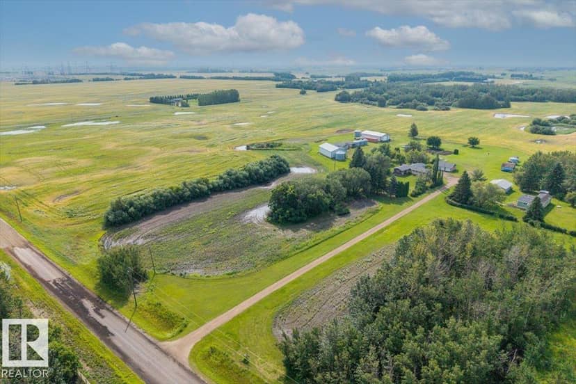 22507 Twp Road 564, Rural Sturgeon County, photo 2