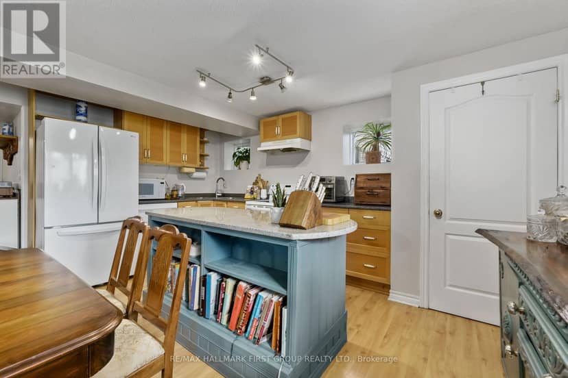 23 Huffman Avenue — photo 31 of 40