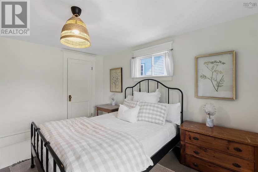 58 Park Street — photo 19 of 33