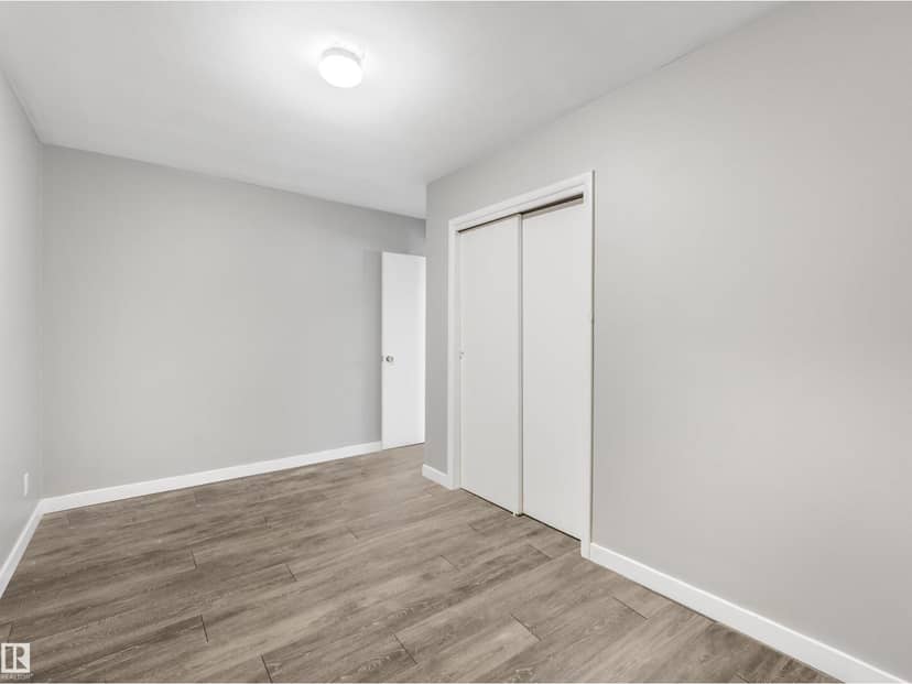 13540 110 ST NW — photo 13 of 40