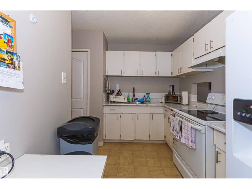#6 3819 76 ST NW — photo 9 of 25