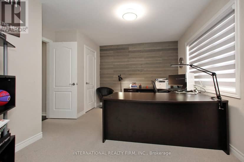 50 Prosser Crescent — photo 29 of 37