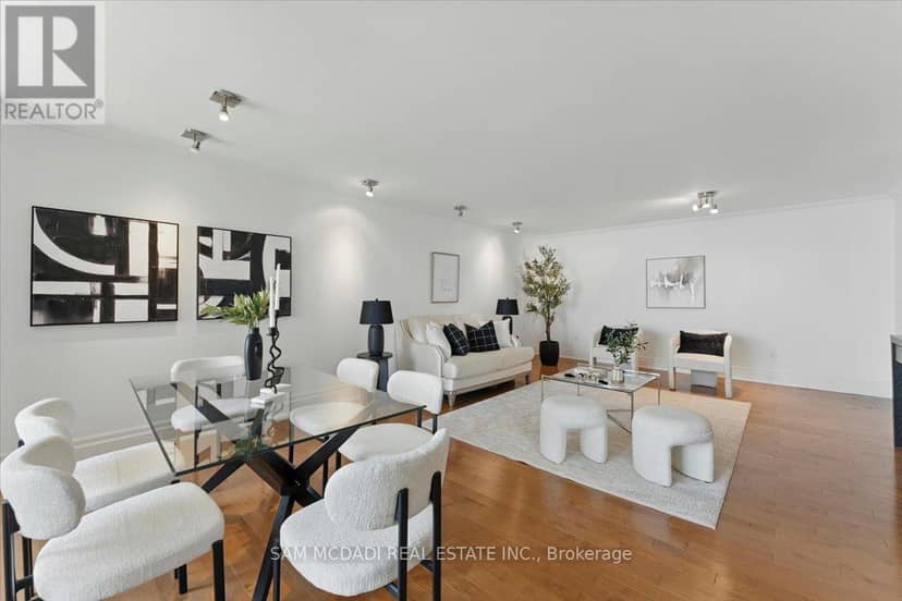 1605 - 2045 Lake Shore Boulevard W — photo 14 of 39