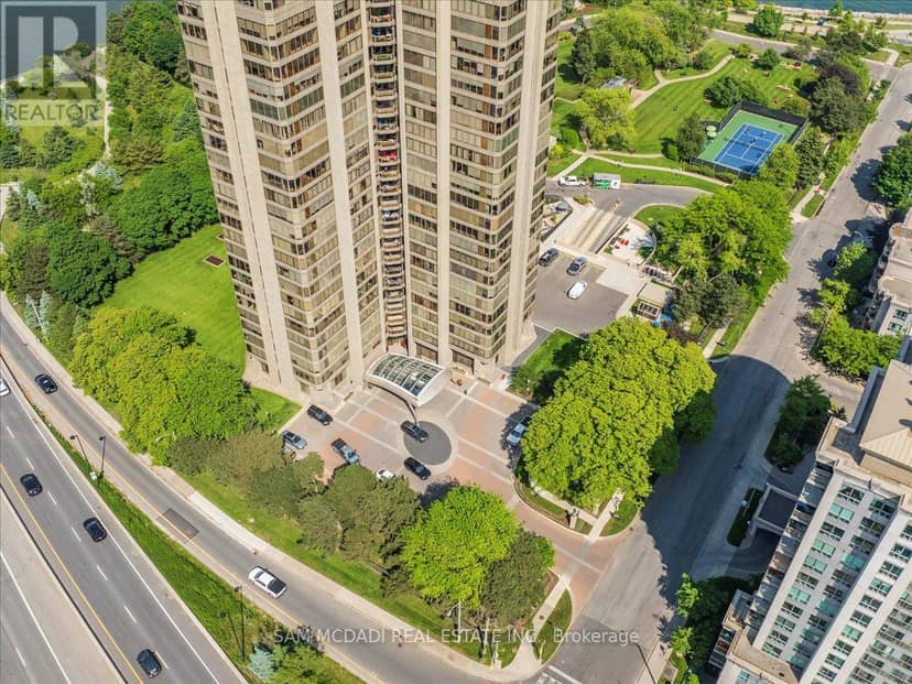 1605 - 2045 Lake Shore Boulevard W — photo 29 of 39