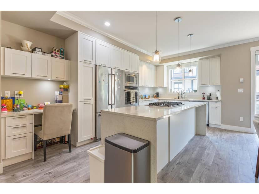 208 16488 64 AVENUE, Surrey, photo 6