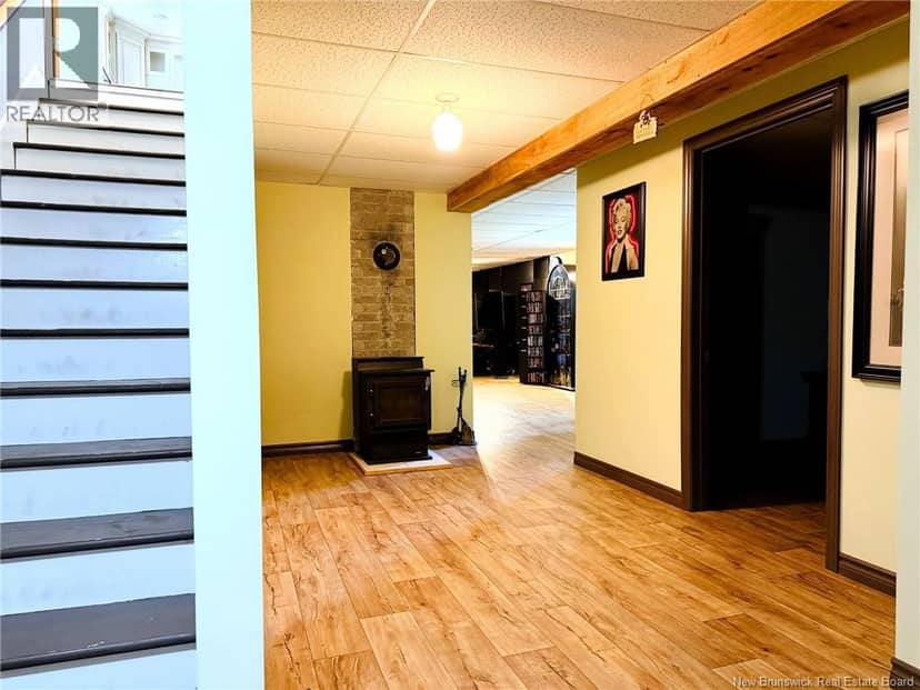 45 Jessiman Boulevard — photo 21 of 40