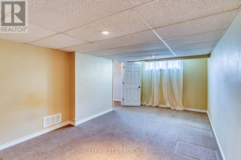 511 Kilburn Street — photo 27 of 36