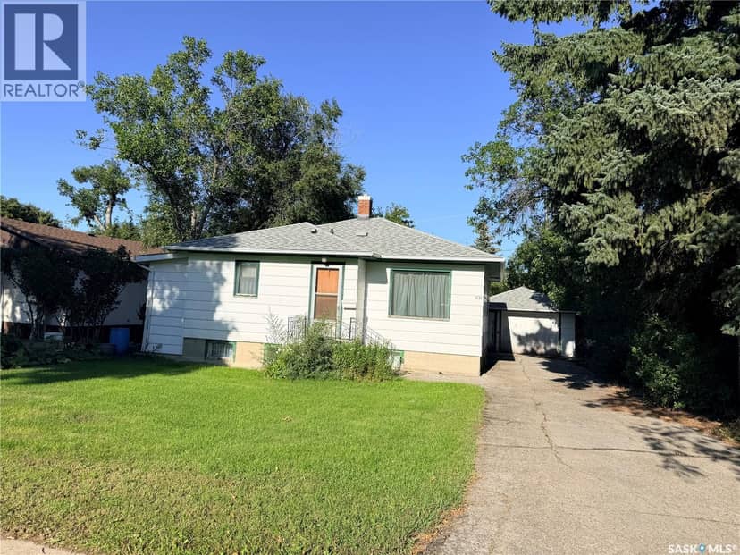 121 Empire ROAD, Assiniboia, photo 2