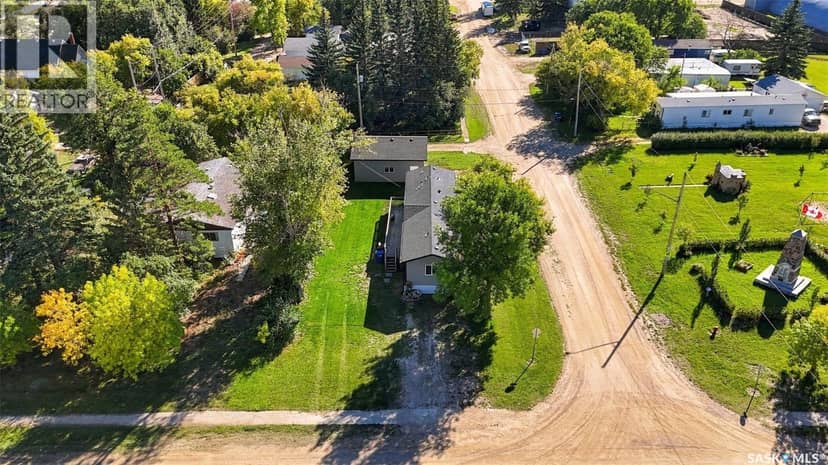 20 Empress AVENUE — photo 2 of 28