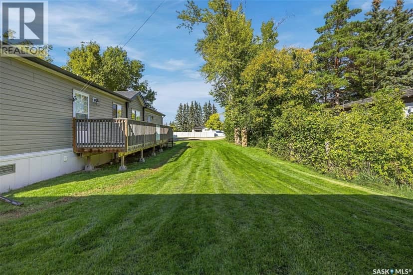 20 Empress AVENUE — photo 25 of 28